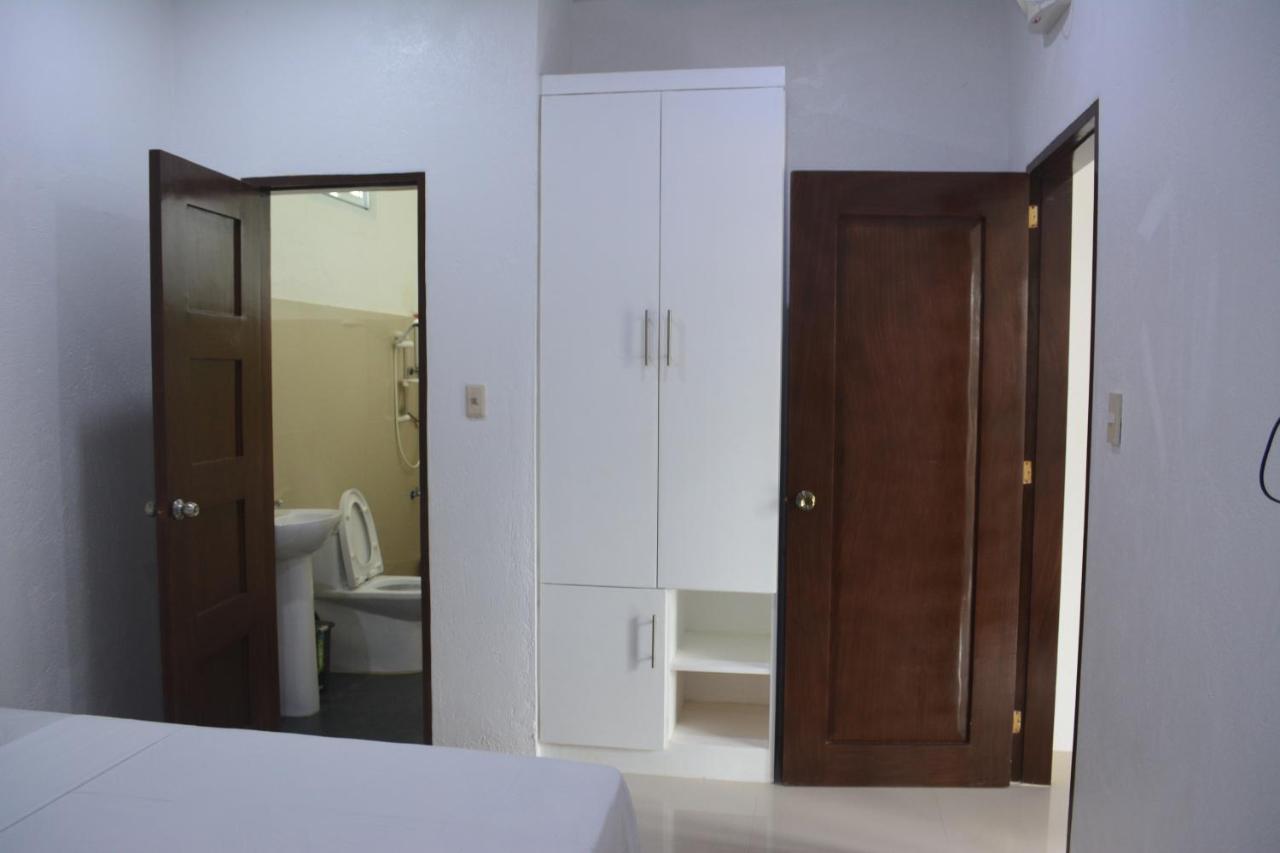Sergi'S Resort And Hotel Palompon 外观 照片